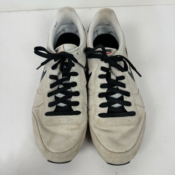 Nike Internationalist White & Black Suede Sneakers Athletic cw7635-991 main image 8